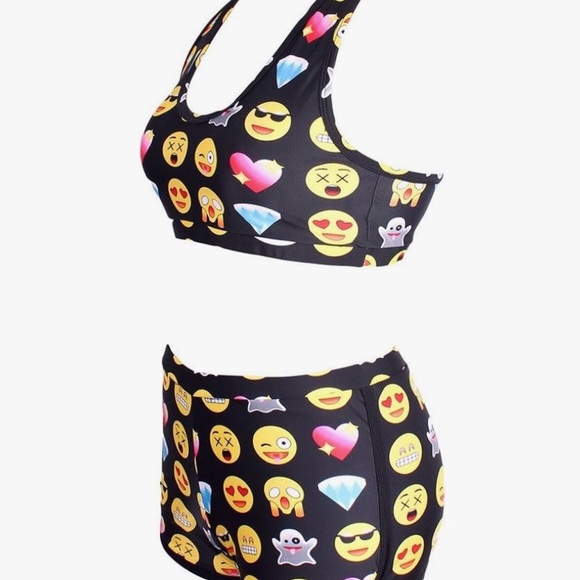 NWOT Plus Size Emoji Set - Picture 3 of 10